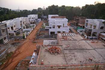 Ongoing luxury 4 bhk villas in pathanamthitta